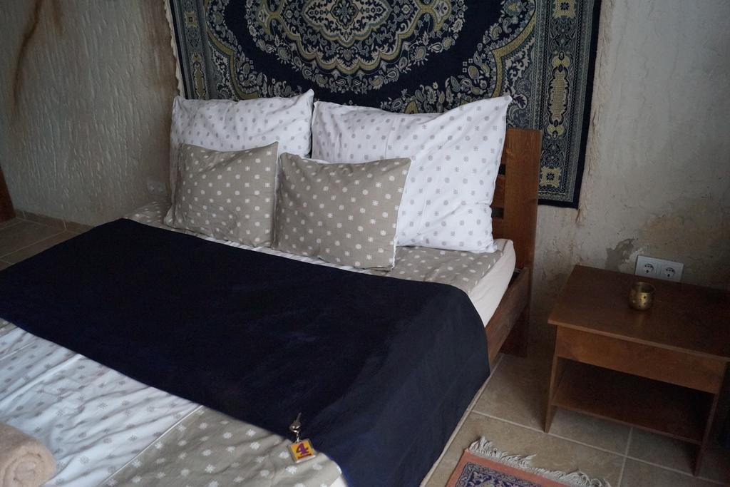 Sirocave Barlang Apartmanok Sirok Exterior photo