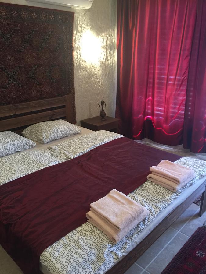 Sirocave Barlang Apartmanok Sirok Room photo
